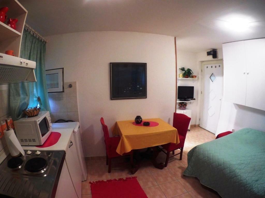 Ferienwohnung Mini Studio Split Exterior foto